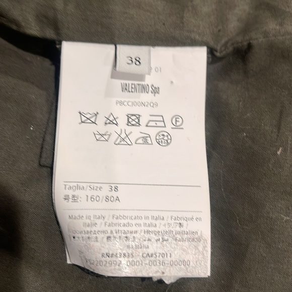 VALENTINO
Graphic Print Utility Jacket - Picture 6 of 6